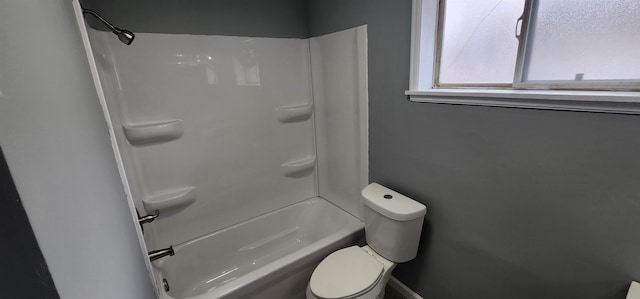 full bathroom featuring toilet