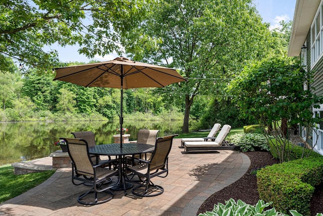 view of patio / terrace with outdoor dining area