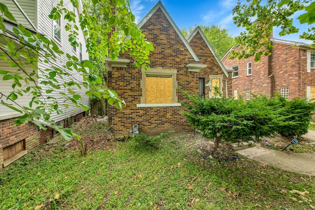 5984 Courville St, Detroit, MI 48224 - view of front of house featuring brick siding