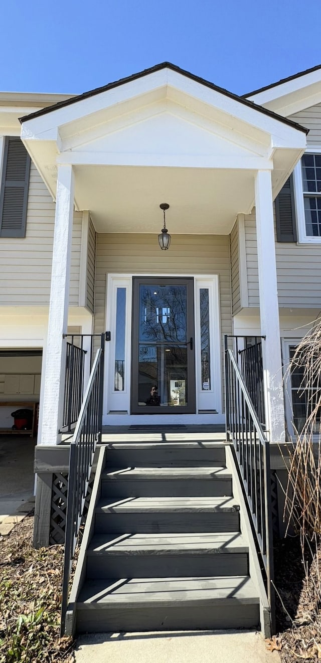 entrance to property with covered porch