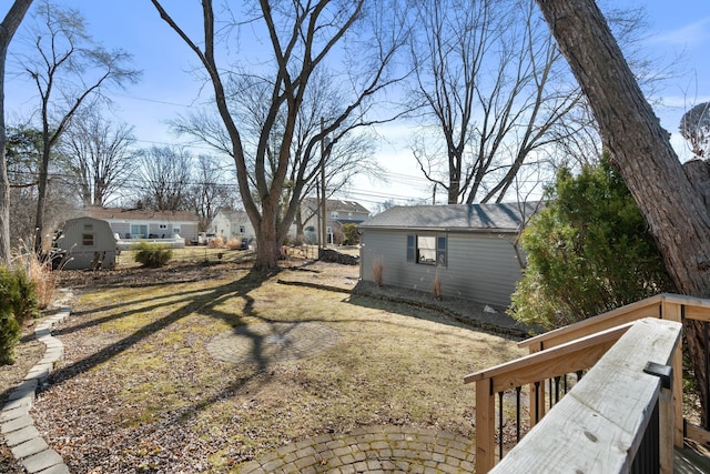 view of yard featuring a residential view