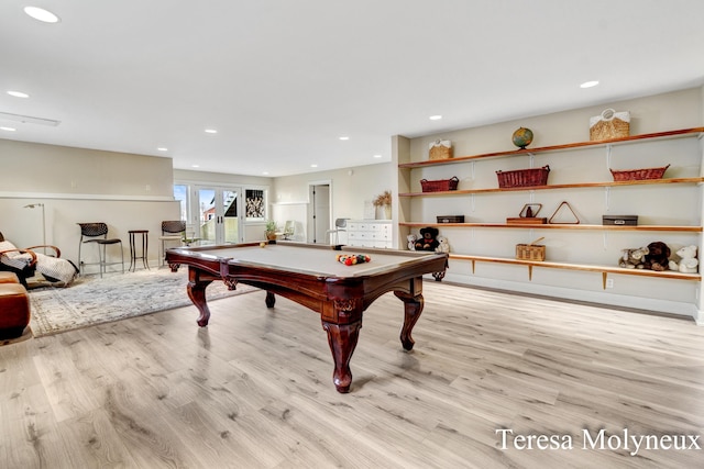 rec room featuring recessed lighting, light wood-type flooring, and pool table