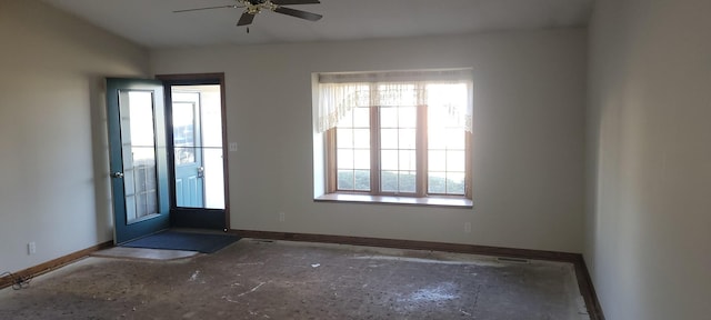 entryway with visible vents, baseboards, and ceiling fan