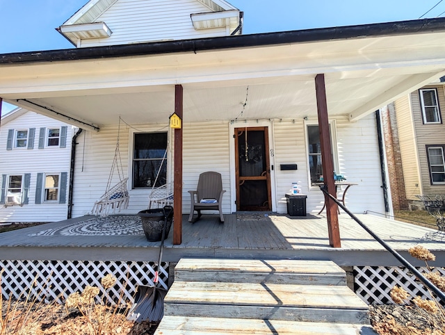 view of front of property with a porch