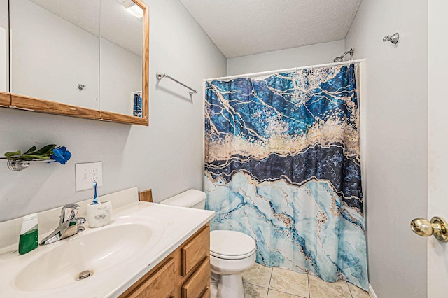 full bathroom featuring vanity, a shower with shower curtain, tile patterned flooring, a textured ceiling, and toilet