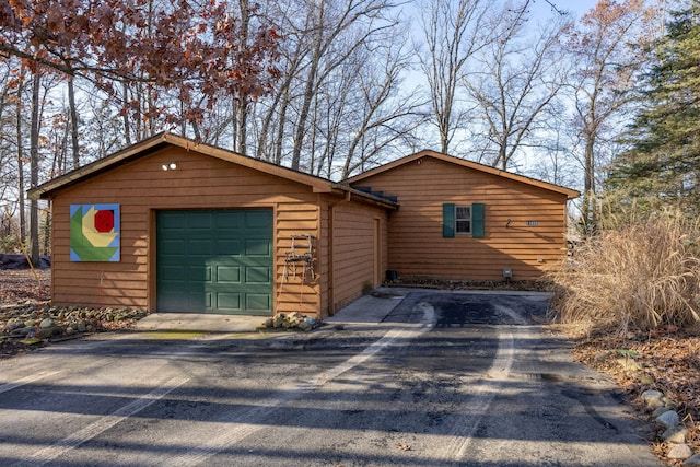 exterior space featuring driveway