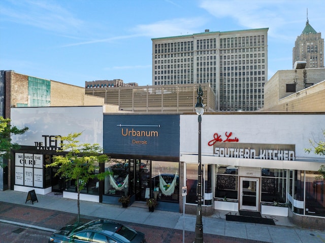 view of building exterior with a city view