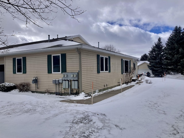 Listing photo 3 for 2836 Emerald, Traverse City MI 49684