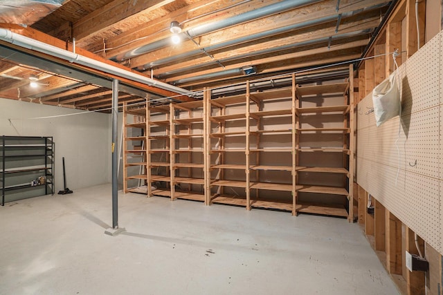 view of unfinished basement