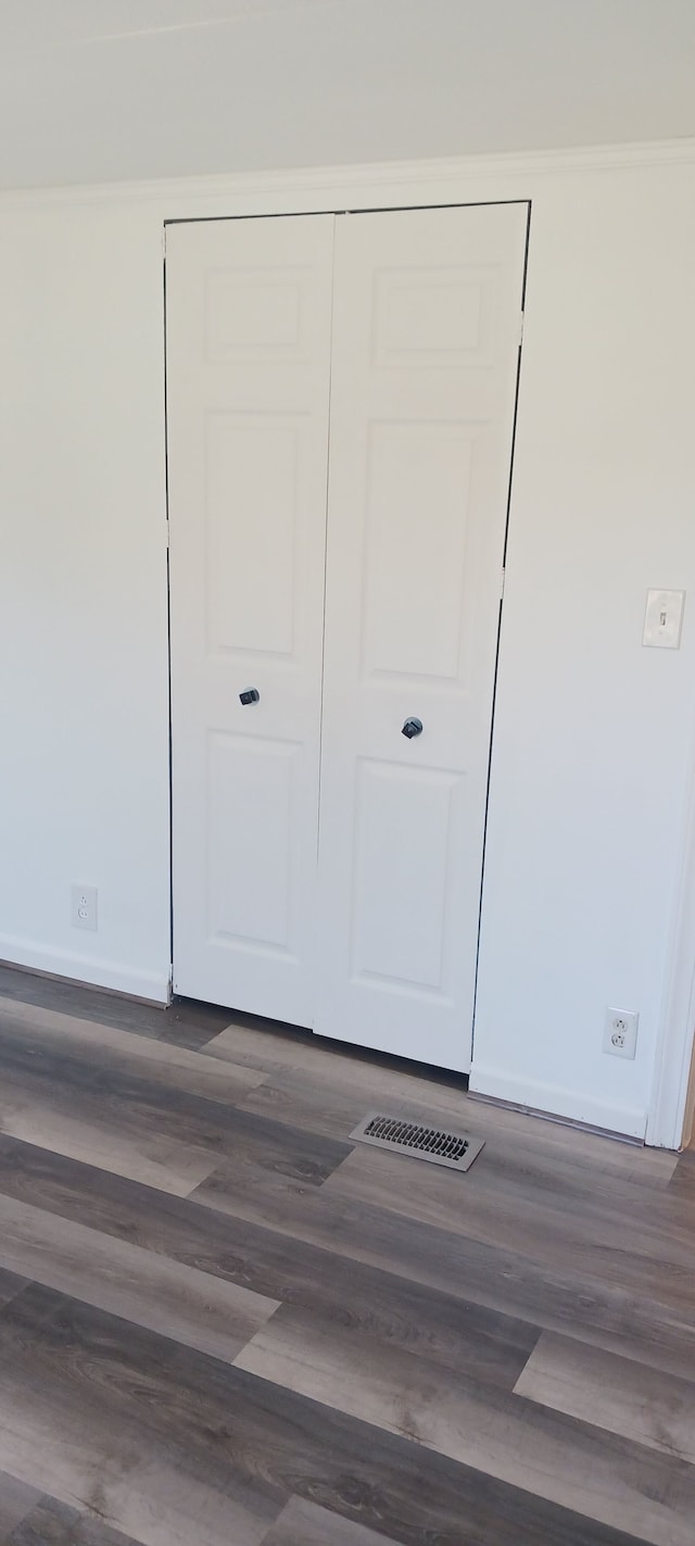 closet with visible vents