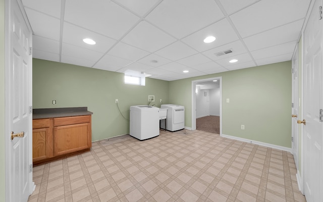 laundry room with visible vents, baseboards, laundry area, recessed lighting, and washing machine and dryer