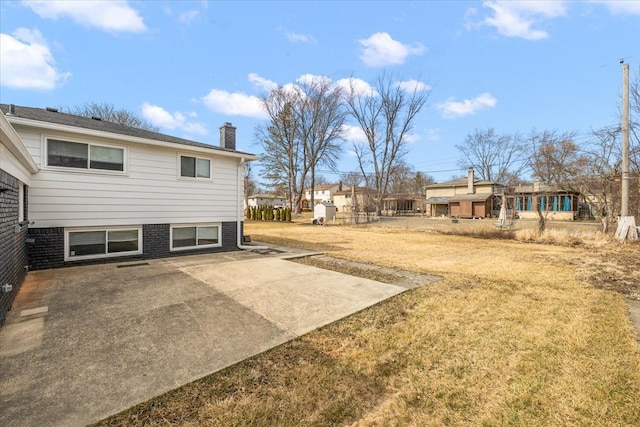 view of yard with a patio