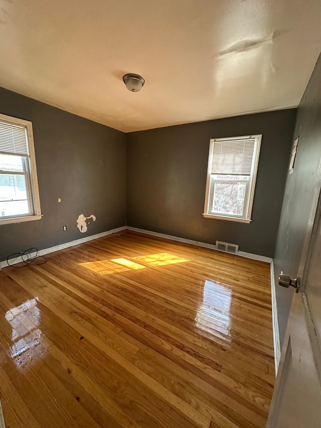 9934 Warwick St, Detroit, MI 48228 - photo 5
