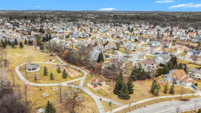 birds eye view of property featuring a residential view