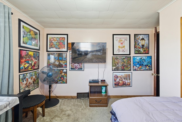 bedroom with visible vents, carpet, and ornamental molding