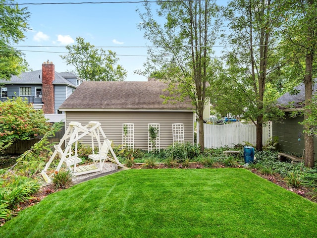 view of yard featuring fence