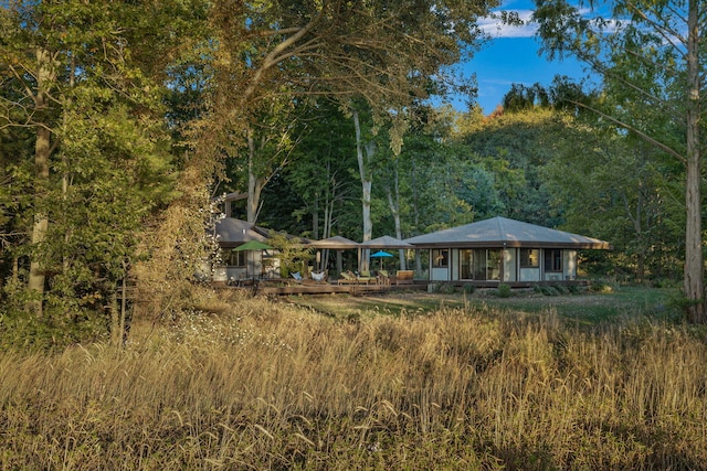 view of front of house