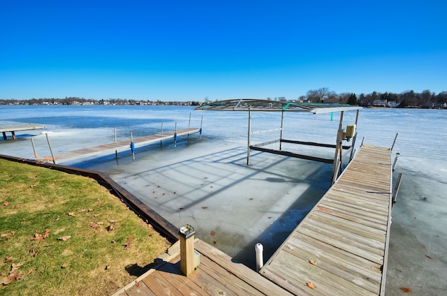 view of dock featuring a water view