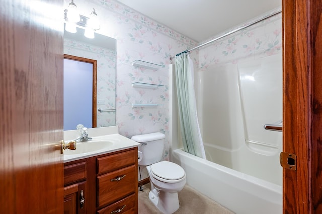 full bath featuring shower / tub combo, toilet, vanity, and wallpapered walls