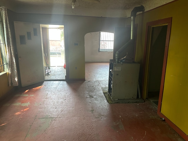 1728 Bellevue St, Detroit, MI 48207 - interior space featuring arched walkways