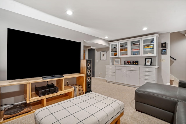 carpeted bedroom featuring recessed lighting and baseboards