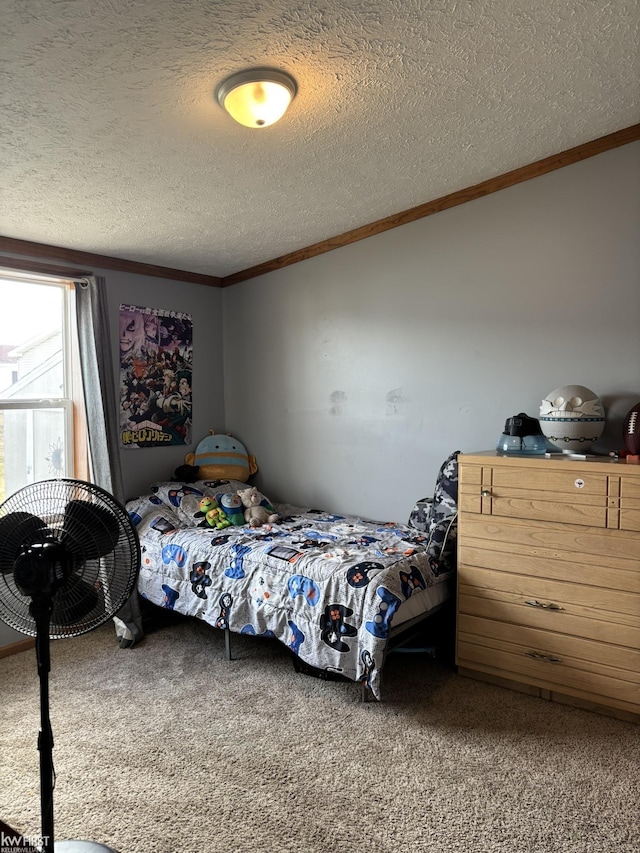 bedroom with crown molding, carpet, a textured ceiling, and lofted ceiling