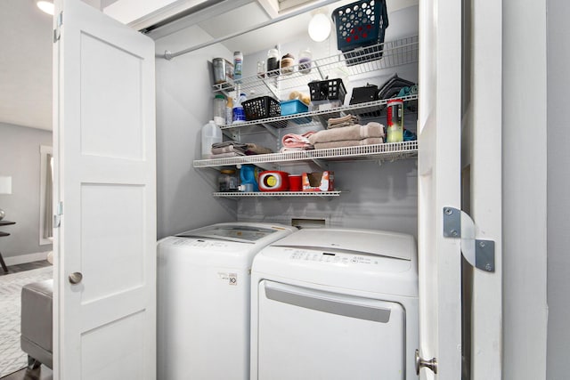 laundry area featuring laundry area and independent washer and dryer