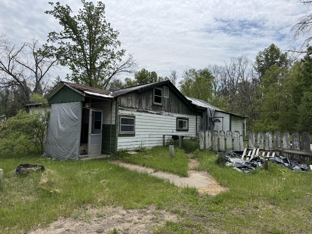 399 W Baldwin Rd, Baldwin, MI 49304 - photo 1