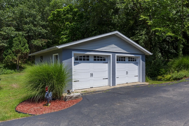 15797 Hillside Dr, Vandalia, MI 49095 - view of detached garage