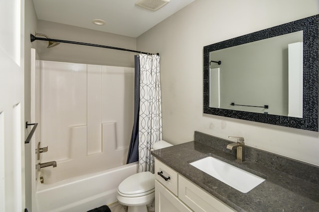 full bath featuring visible vents, shower / bathtub combination with curtain, toilet, and vanity