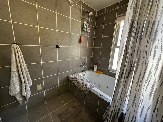 bathroom featuring a combined bath / shower with jetted tub