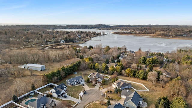 bird's eye view featuring a water view