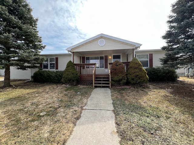 view of front of home featuring a porch