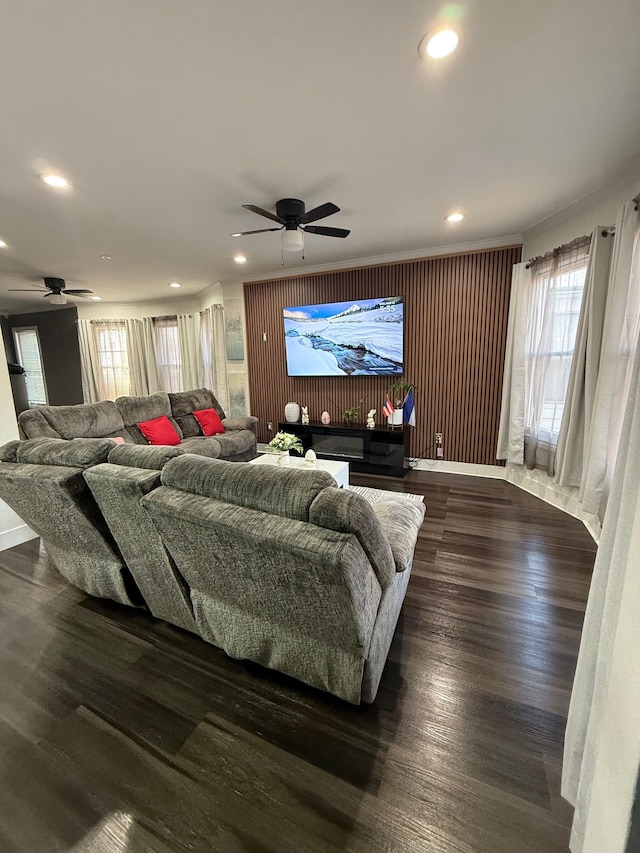 living area featuring recessed lighting, ceiling fan, and dark wood-style flooring