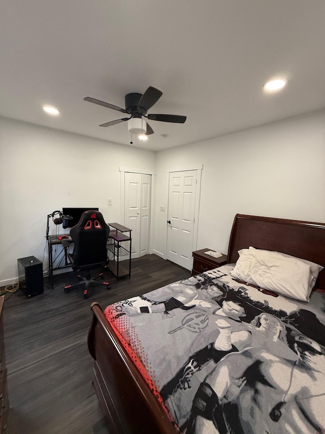 bedroom featuring recessed lighting, dark wood-type flooring, and ceiling fan