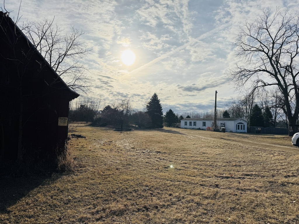 782 N Hillman Rd, Stanton, MI 48888 - view of yard
