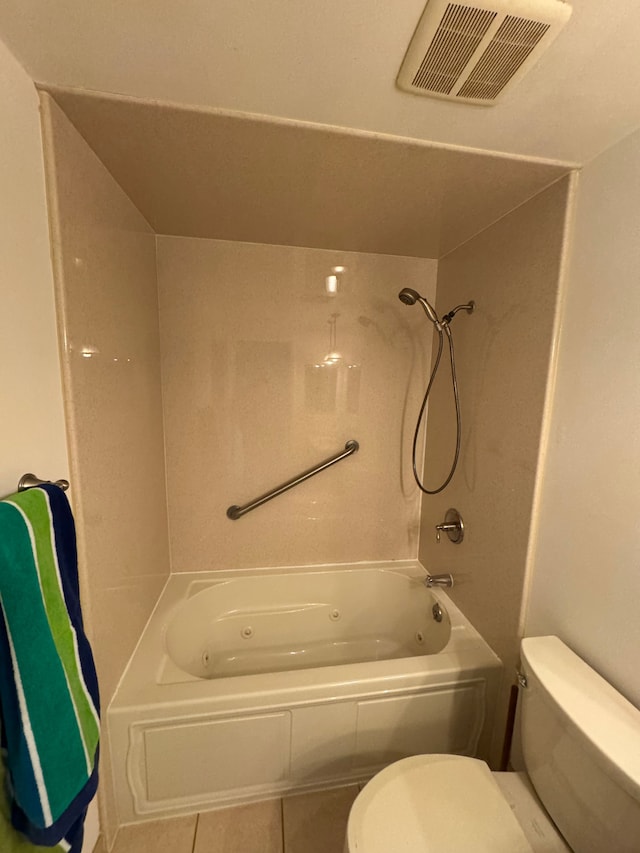 45577 Kensington St, Utica, MI 48317 - full bathroom with toilet, tile patterned floors, and bathing tub / shower combination