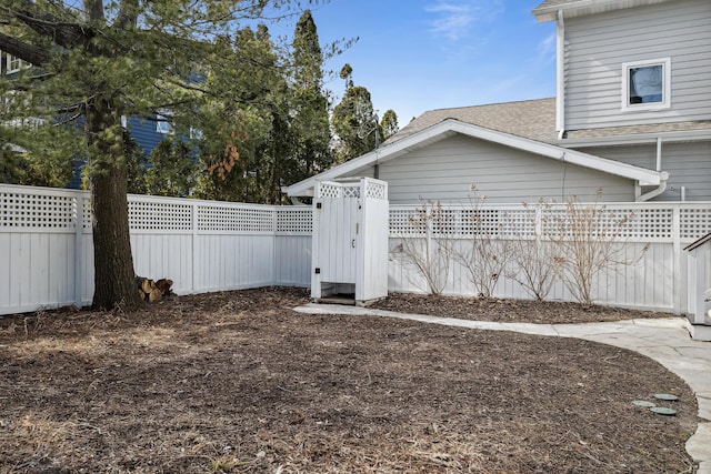 view of yard featuring fence private yard