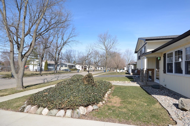 view of yard with a residential view