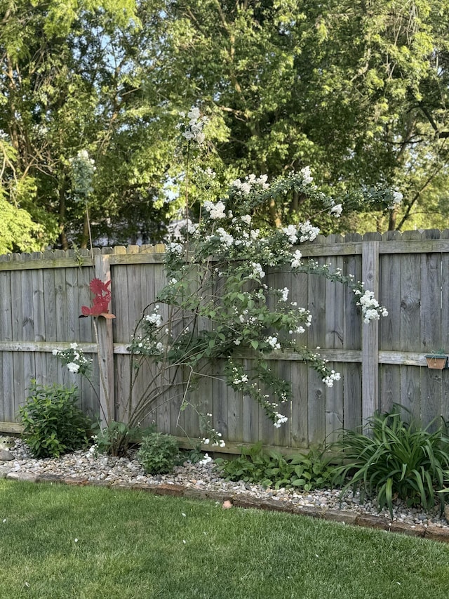 view of yard with fence