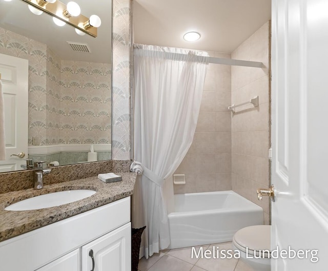 full bath featuring visible vents, shower / bath combination with curtain, tile patterned flooring, wallpapered walls, and vanity