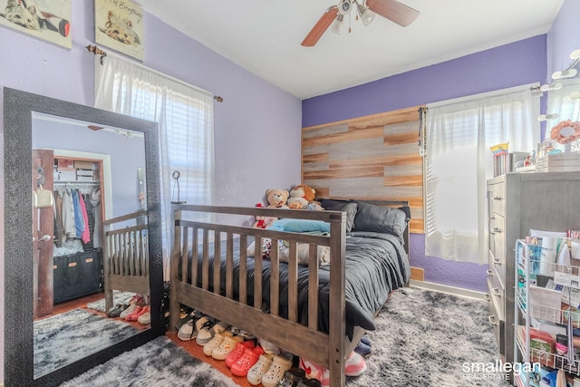 bedroom featuring ceiling fan