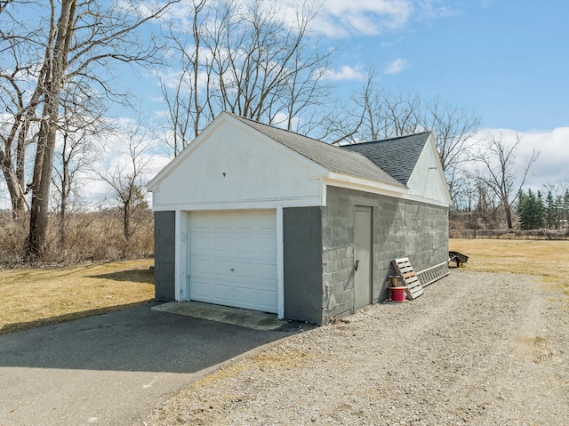 detached garage with driveway