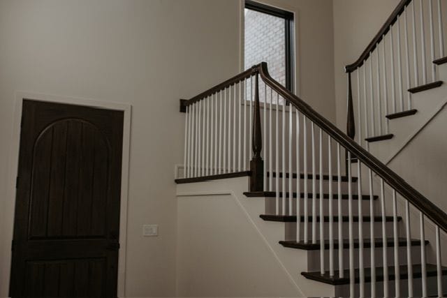 72460 Henry D Dr, Romeo, MI 48065 - view of staircase