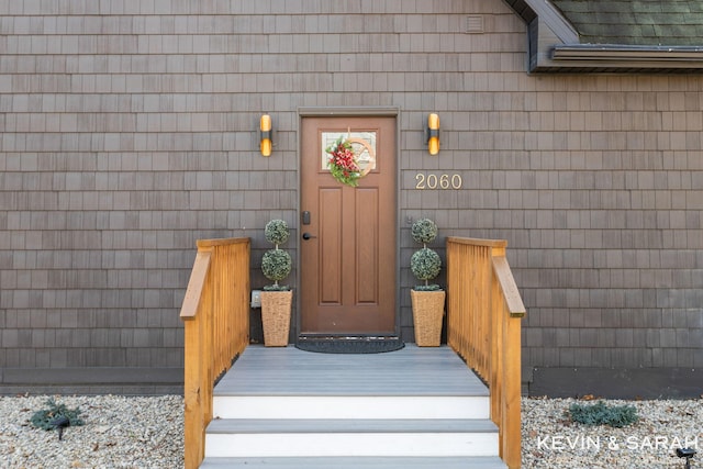 2060 S Algonquin Dr, Benton Harbor, MI 49022 - doorway to property