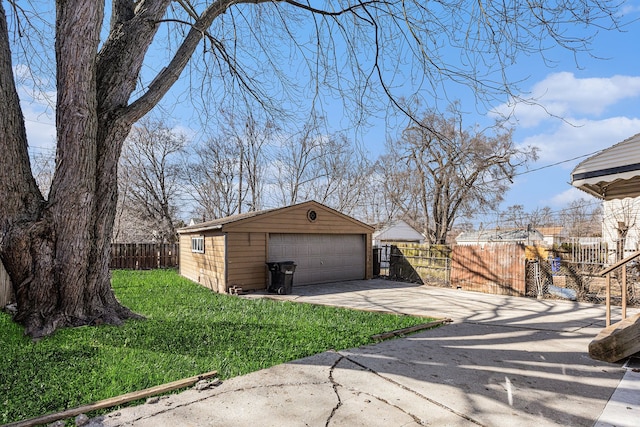 detached garage with fence