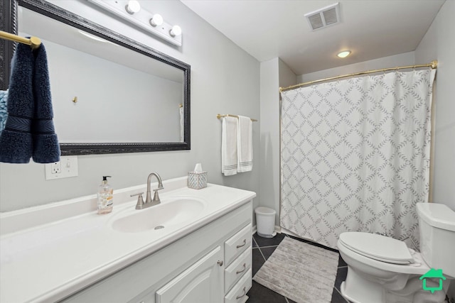 full bathroom with tile patterned floors, visible vents, toilet, a shower with curtain, and vanity