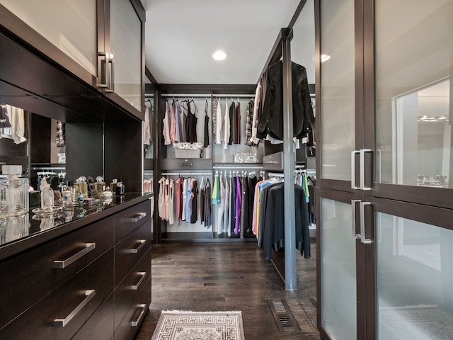 1920 Pine Ridge Ln, Bloomfield Hills, MI 48302 - spacious closet with dark wood finished floors