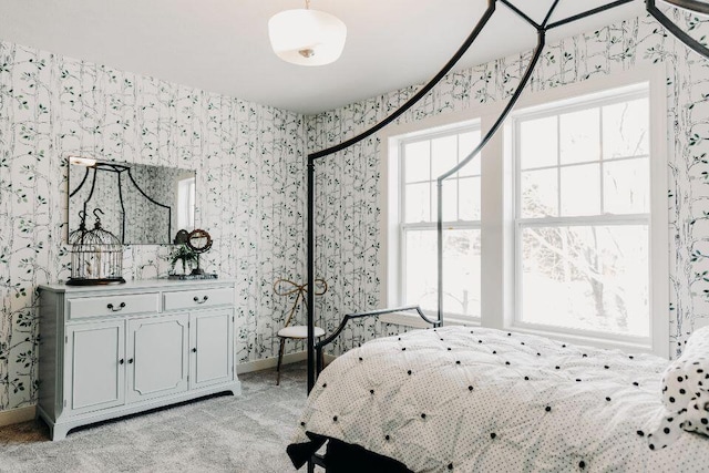 5227 Brinson Ln, Kalamazoo, MI 49009 - bedroom with baseboards, light colored carpet, and wallpapered walls