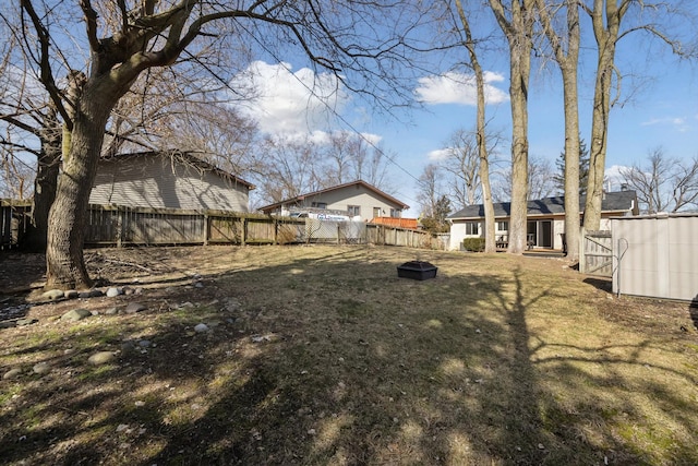 view of yard featuring a fenced backyard